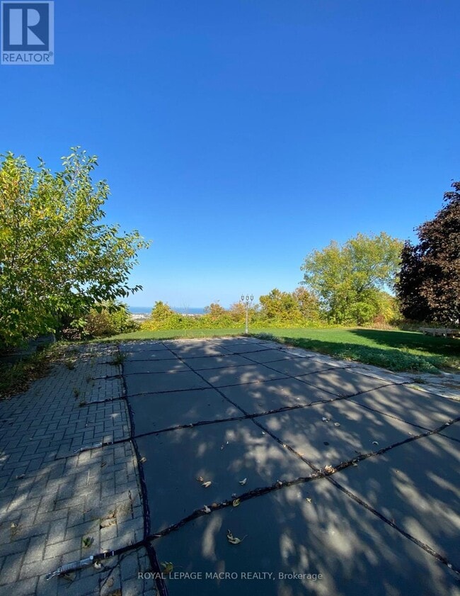 Photo - 805 Ridge Rd