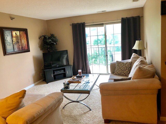 Photo - 6155 Chasewood Pkwy Unit 202