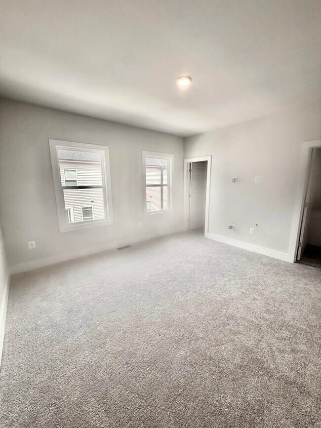 10101 Brook Rd