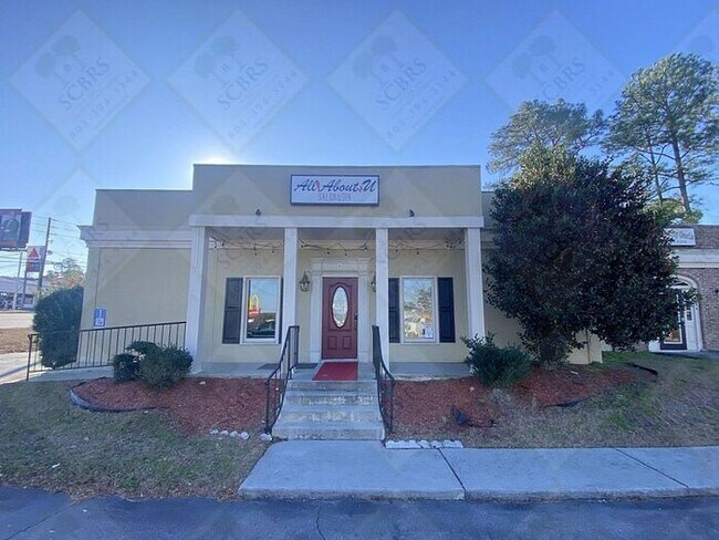 2229 Decker Blvd UNIT A (COMMERCIAL SPACE) - 2229 Decker Blvd UNIT A (COMMERCIAL SPACE) House