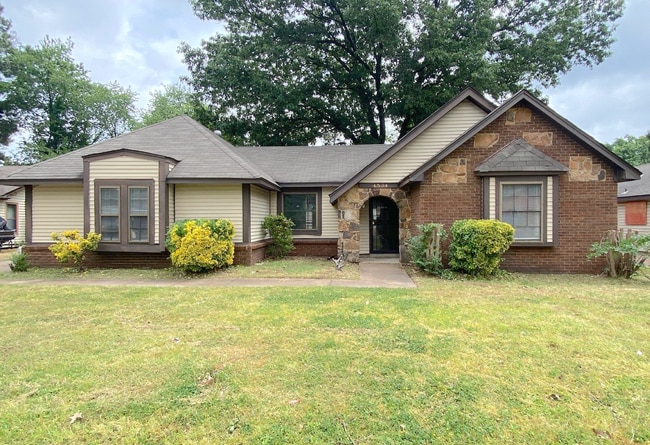 Building Photo - 4534 Trout Valley Dr