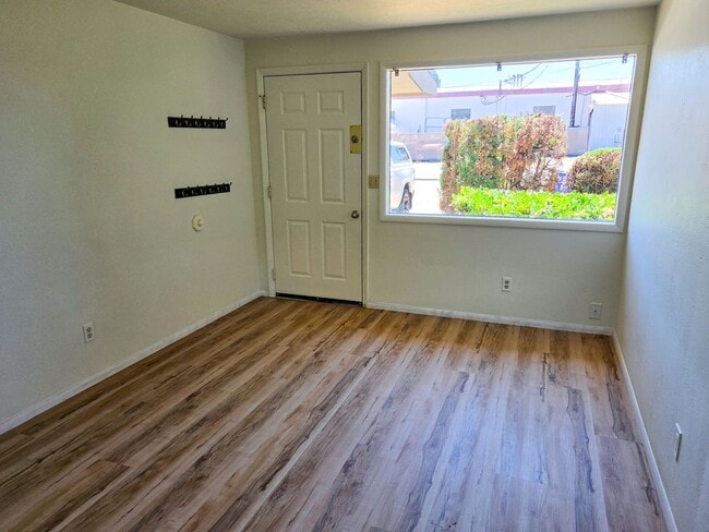 Photo - 3045-3065 Madison St NE Unit 3045