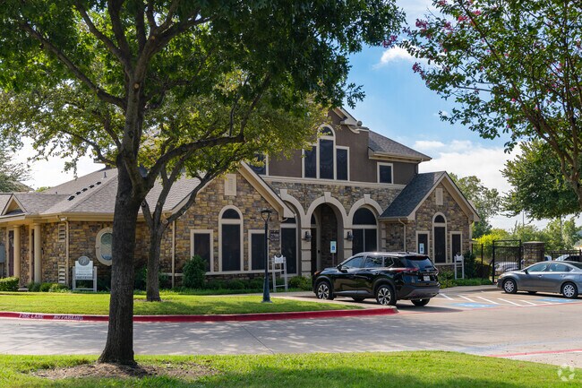 Leasing Office