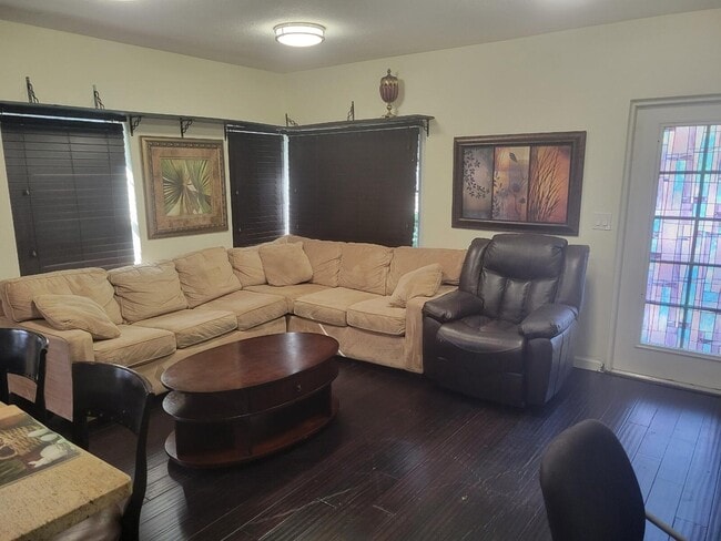 Photo - 714 N Federal Hwy