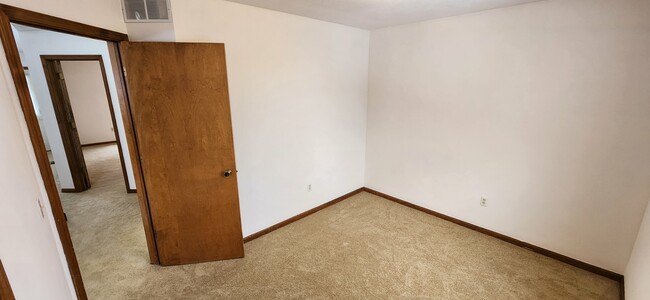 Photo - 1216 Dale Ct NE