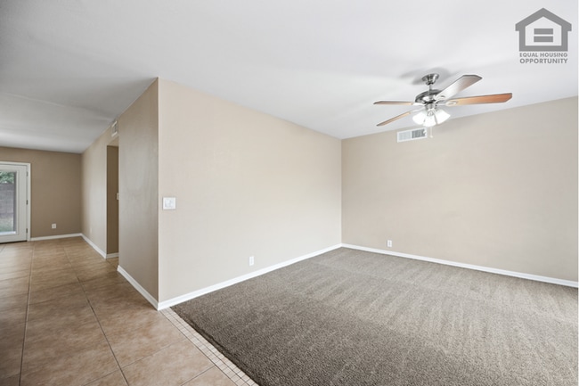 Photo - 3Bed/2Bath House at Thunderbird/59th Ave! Ready for Immediate Move-In! – RV GATE!