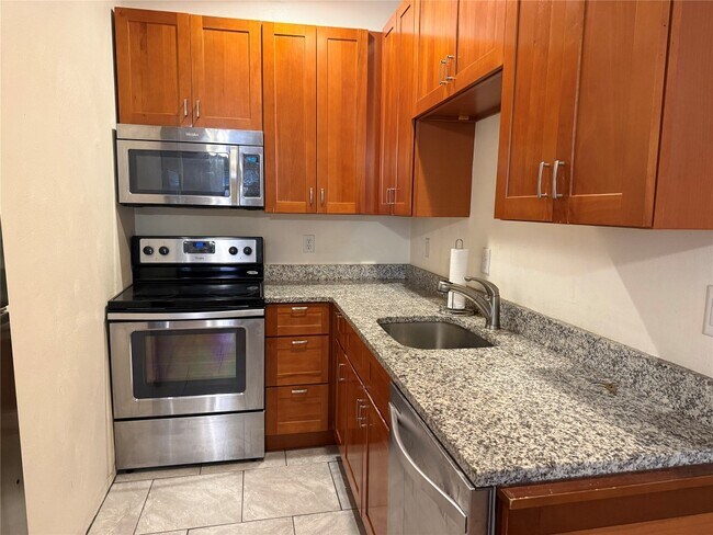 Photo - 25 Court St Unidad 5