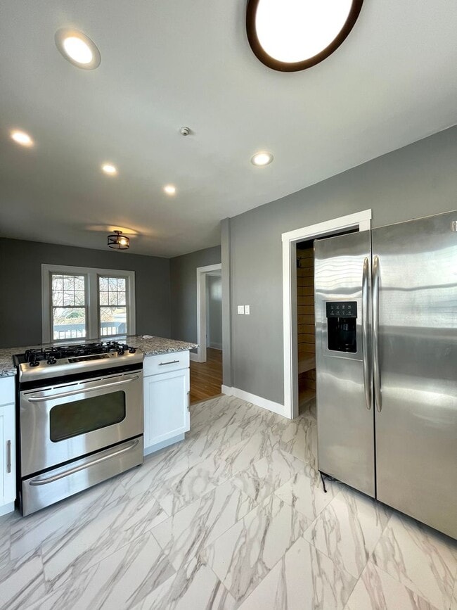 Photo - Single Family House 4-Bedroom, 2-Bath For ...