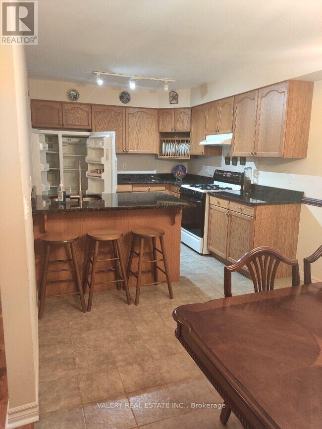 Photo - 1058 Lexington Cir