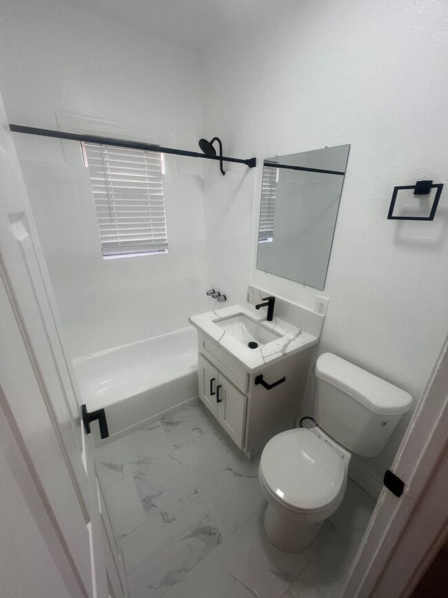 Wilton Way Apartments