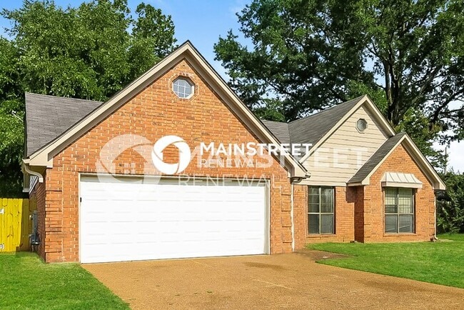 3 Bedroom Pet-Friendly Home in Memphis, TN with Main Street Renewal
