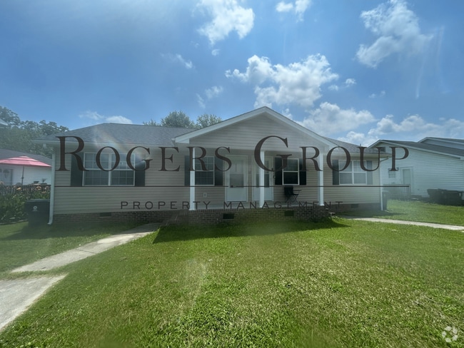 Building Photo - #450 - 607-609 Hicks Mill Rd Duplex Unit 607 Hicks Mill Rd Rental