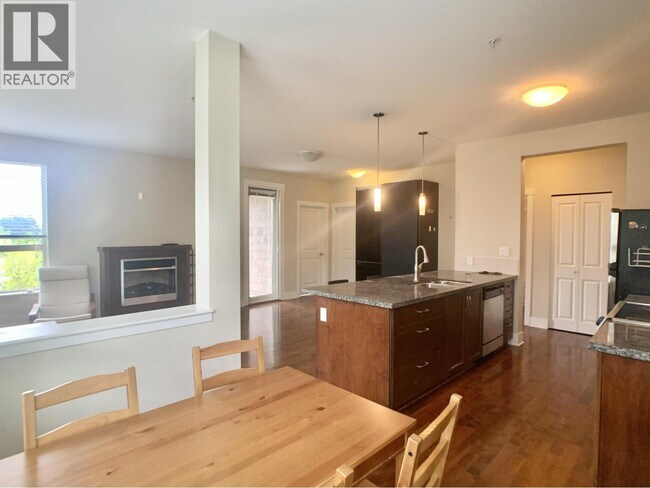 5788 Birney Ave Unit 315