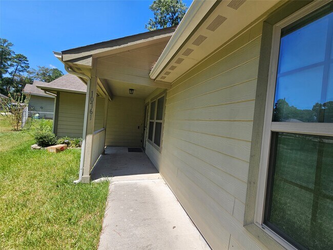 Photo - 10761 Royal Terrell Dr