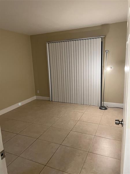 Photo - 44 SE 14th St Unidad 109