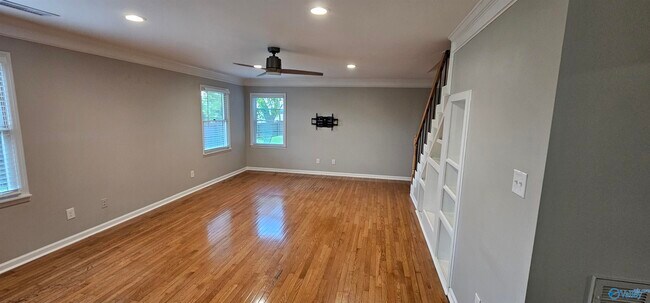 Photo - 512 Market St NE Unidad 11