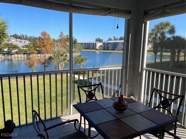 Building Photo - 16585 Lake Cir Dr Unit 128