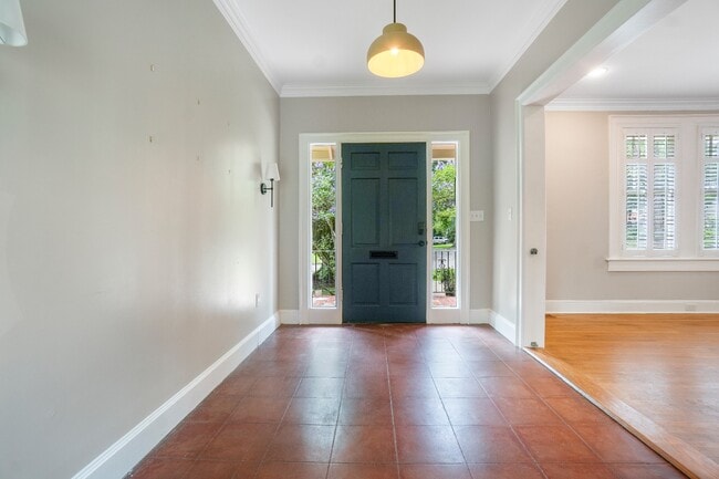 Photo - 1253 Magnolia Curve