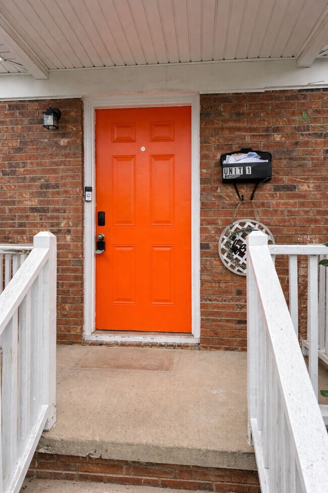 Photo - 316 Skyland Ave