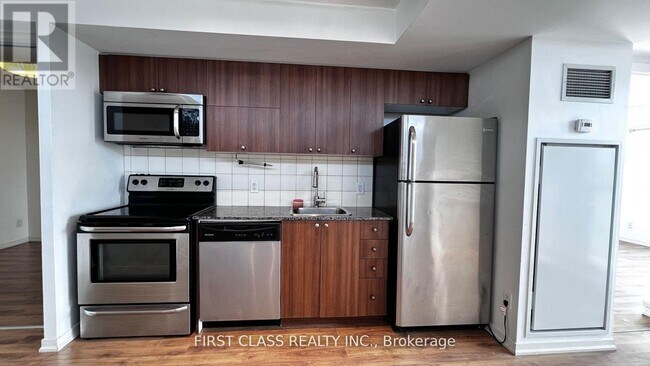 Photo - 20 Joe Shuster Way Unité 513