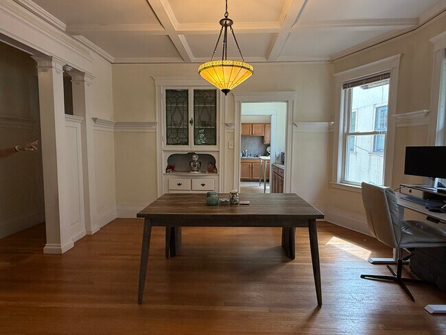 Photo - 201 Rawson Rd Unit 2