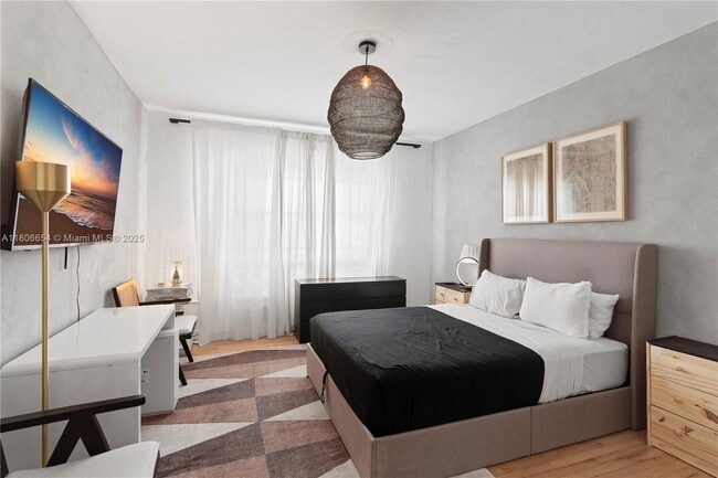 Photo - 1553 Meridian Ave Condo Unit 103