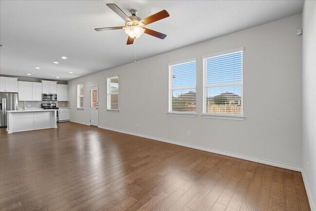 Photo - 3801 Soft Shore Ln
