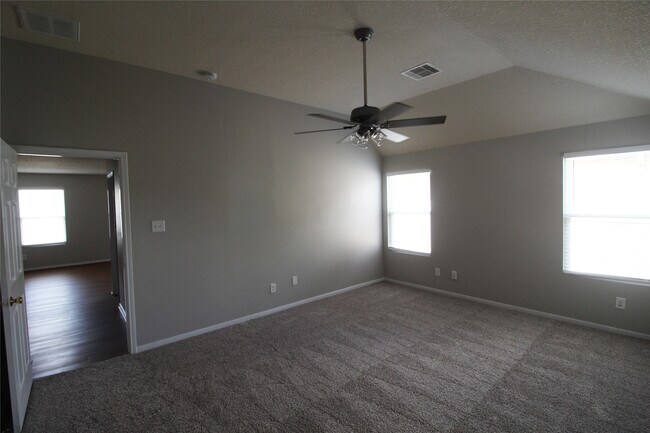 Photo - 2834 Iris Valley Way
