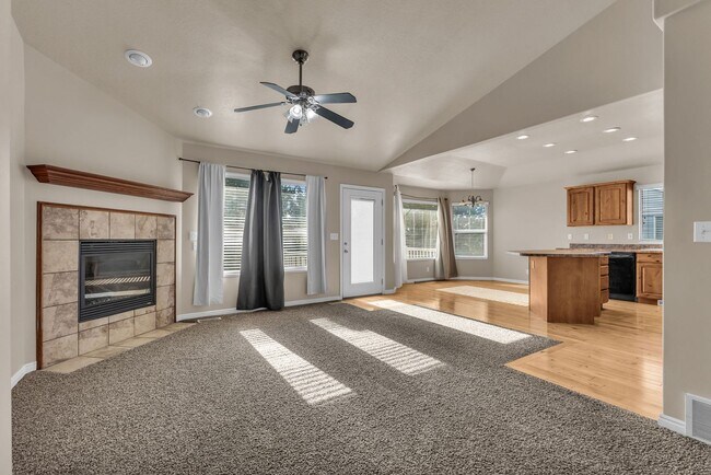 Photo - Beautiful 3 Bedroom Rambler in the Heart of Kaysville