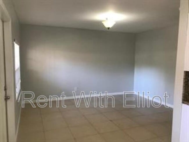 Photo - 1405 Miami Rd