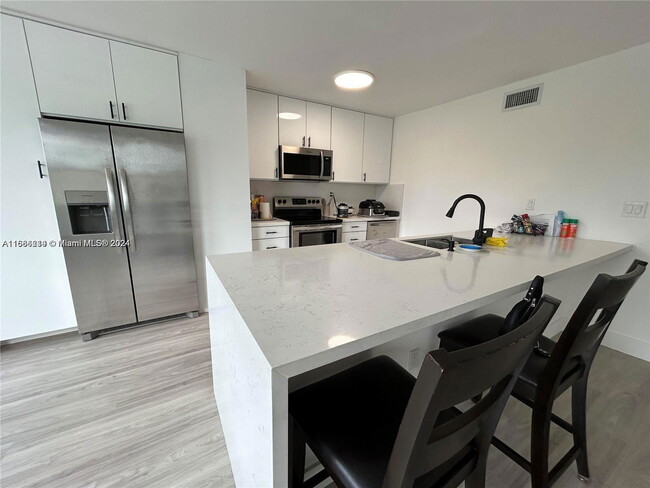 Photo - 8657 SW 5th St Condominio Unidad 206