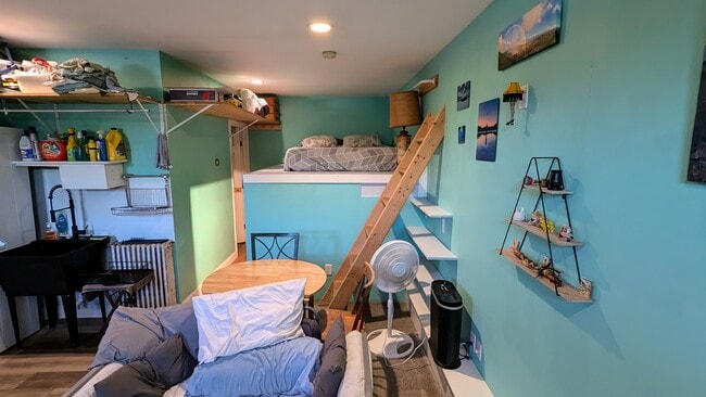 Photo - 878 W Main Rd Unit B