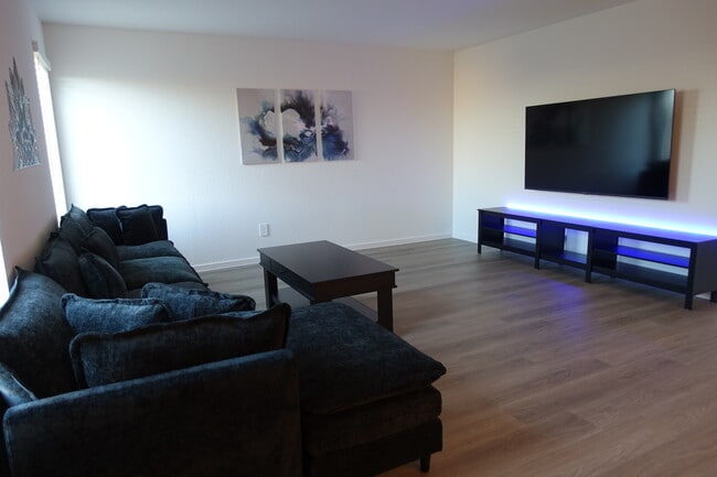 Photo - 3004 Fall Gold Ln