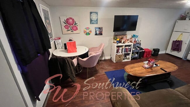 Photo - 1 Bedroom Garage Apartment — 1 Block from TSU (You Can’t Get Much Closer!)