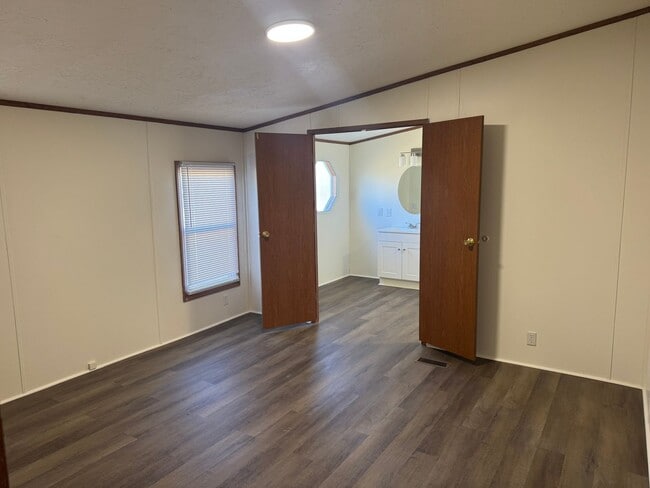 Photo - 3 Bedroom 2 Bathroom Home in Johnson City, TN