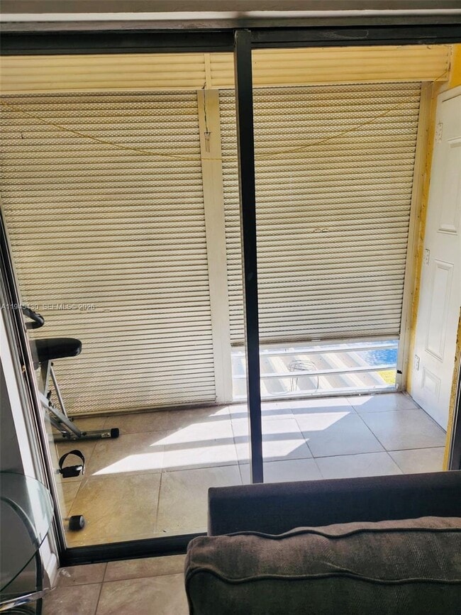 Photo - 4101 NW 26th St Unit 258