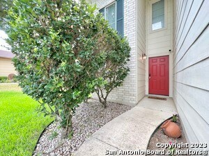 Photo - 15923 Gino Park