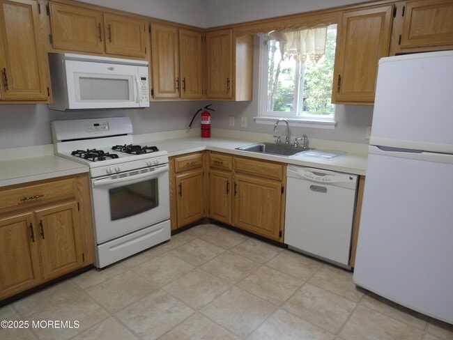 Photo - 30 Brunswick Dr