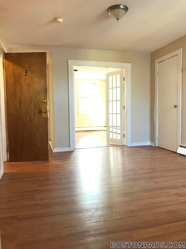 Photo - 247 Bennington St Unit 3