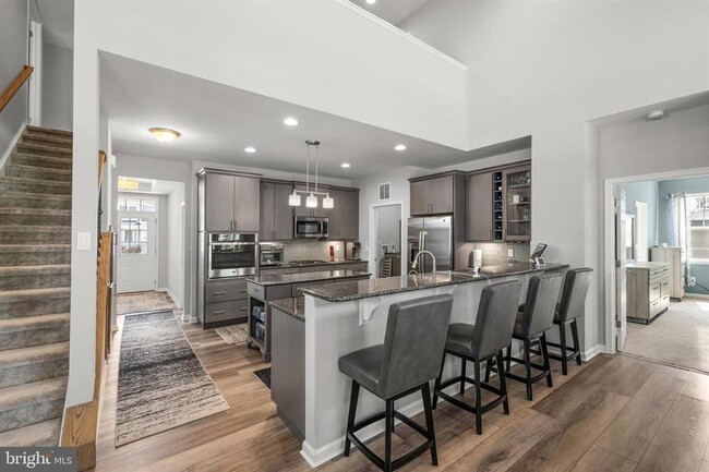 Building Photo - 26325 Tributary Blvd Rental