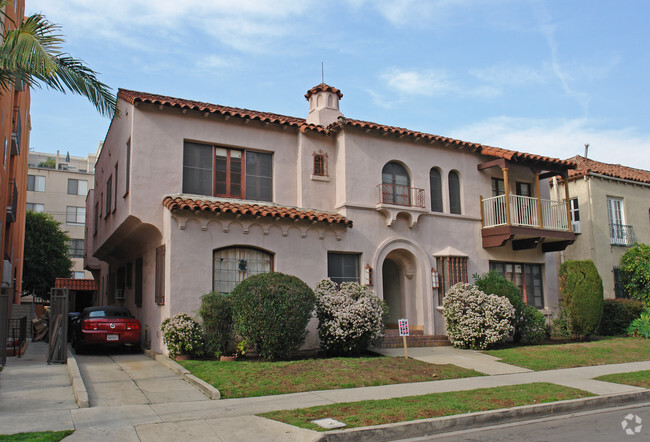 Building Photo - 335 S Cloverdale Ave Rental