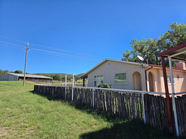 Photo - 375 Cora Dutton Rd