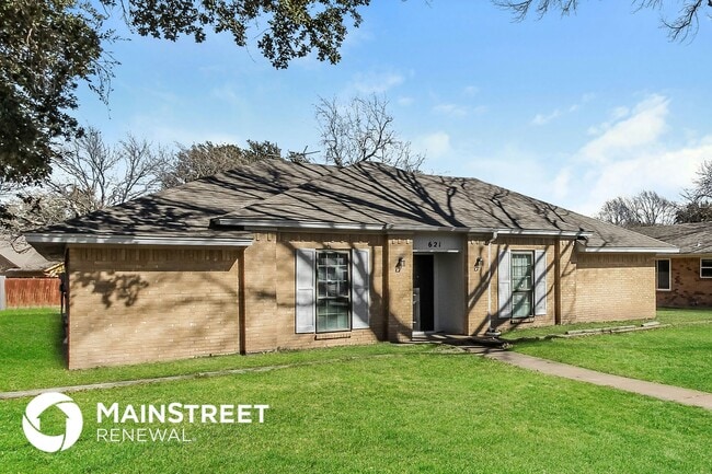 Photo - 621 Granada Dr