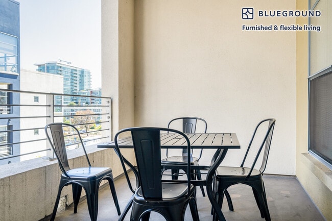 Photo - 355 Berry St Unit FL4-ID837