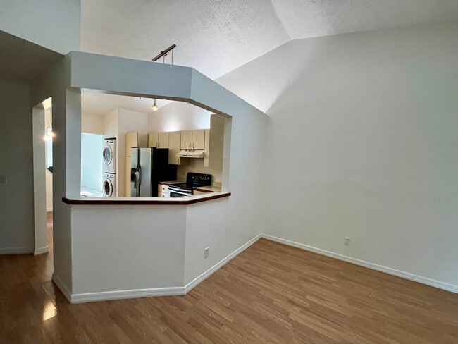 Photo - 1966 Sixty Oaks Ln