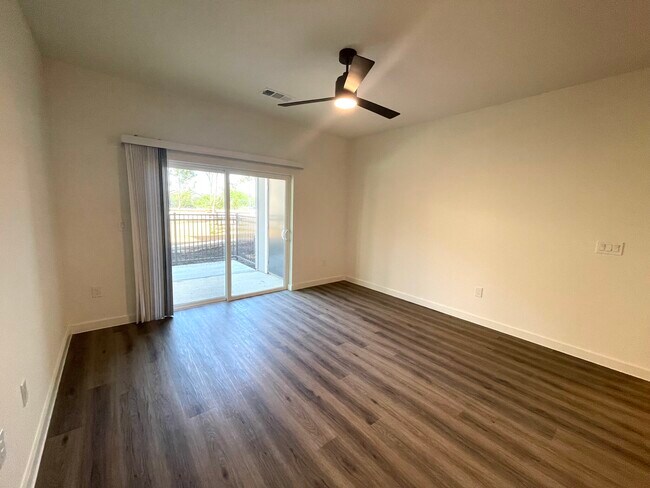 Photo - 701 Saginaw Sq Blvd Unit 6144