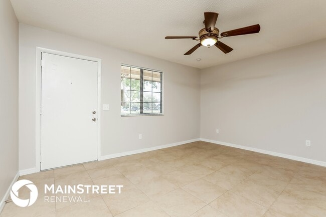 Photo - 1036 Aaron Dr