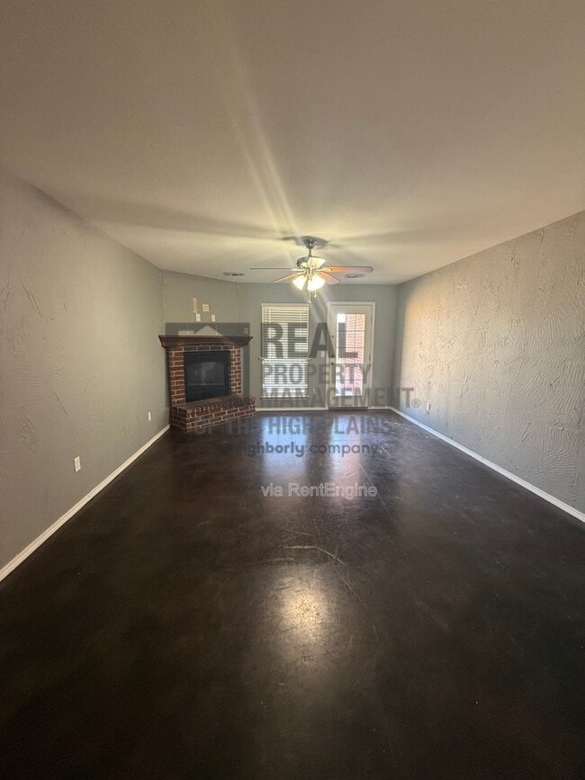 Photo - 4505 Pine St