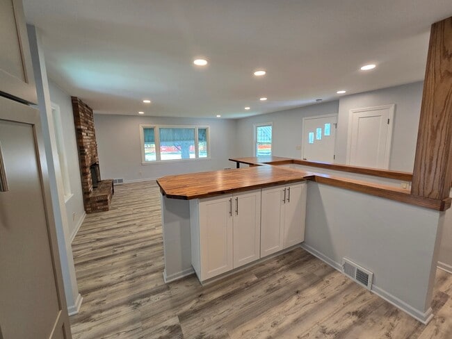 Photo - 2812 Pelham Rd
