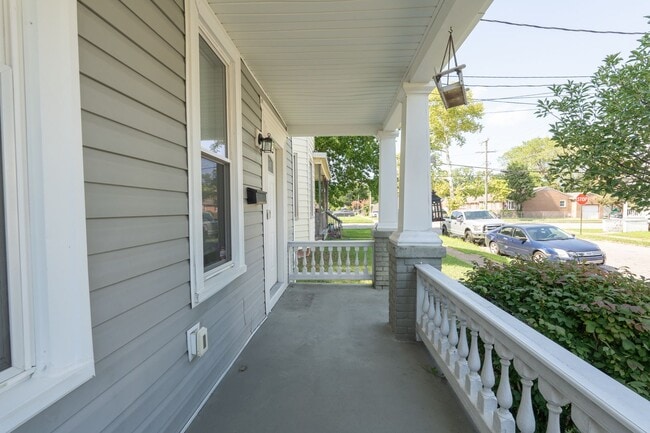 Photo - MOVE IN READY 3 Bedroom in Park View!